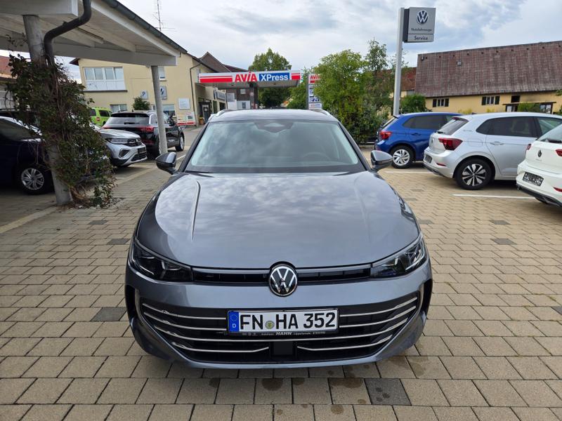 VW Passat Variant