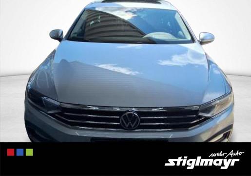 VW Passat Variant