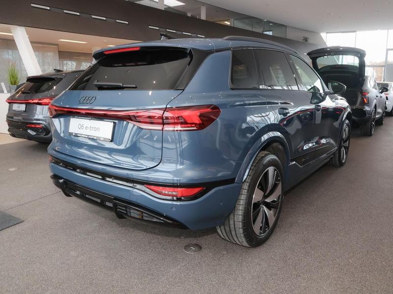 Audi Q6