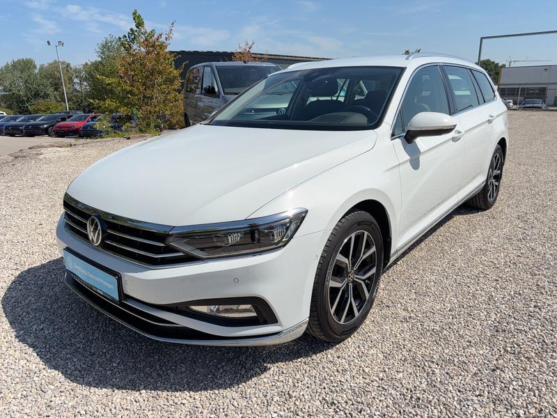 VW Passat Variant