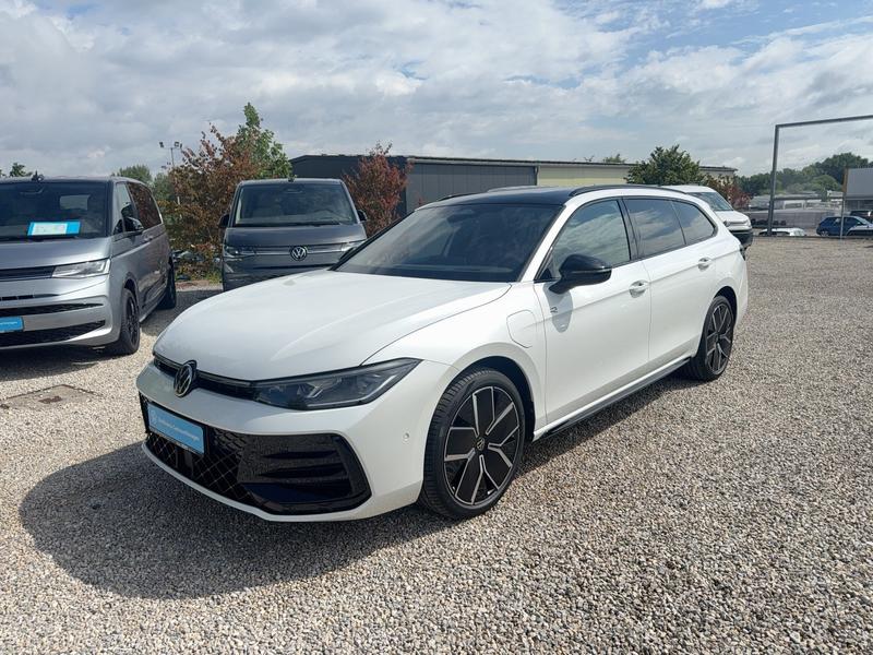 VW Passat Variant