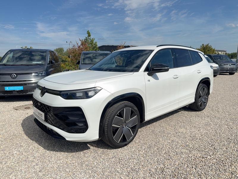 VW Tayron
