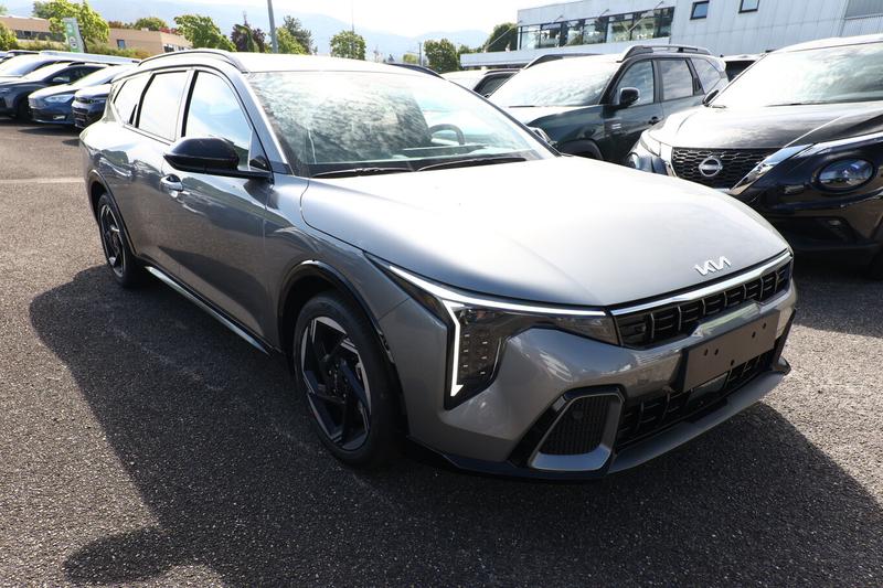 Kia K4