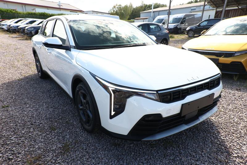 Kia K4