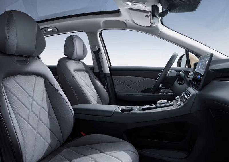 MG S6 EV