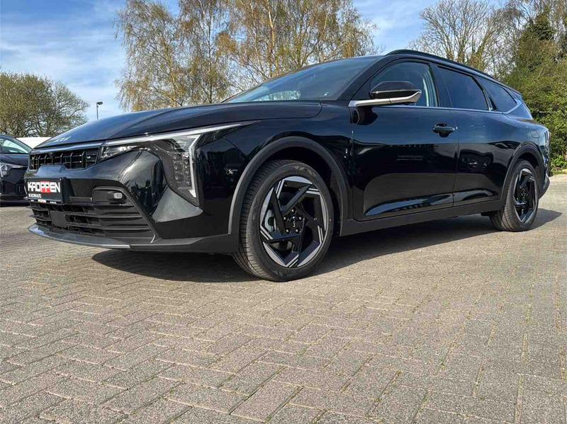 Kia K4