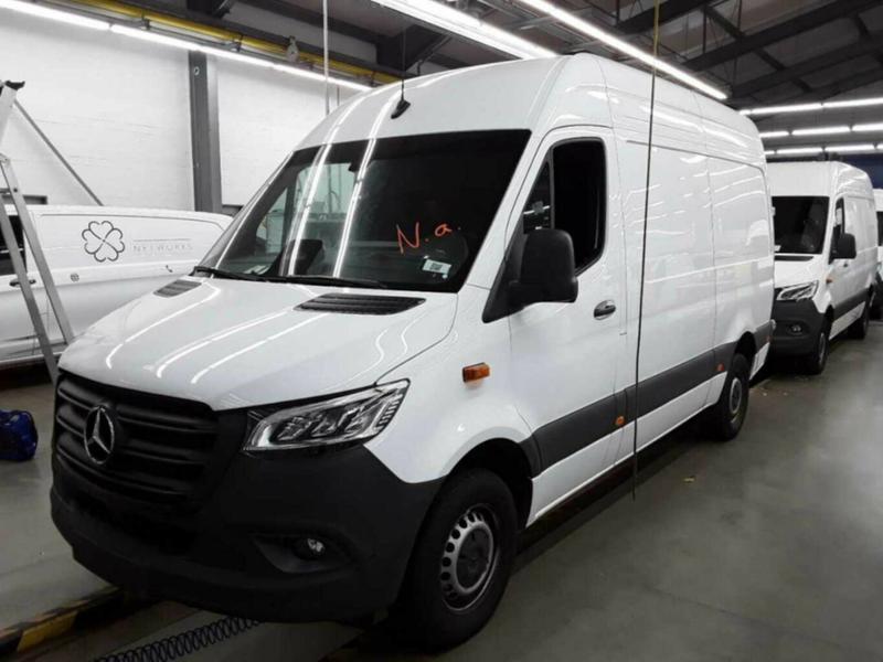 Mercedes-Benz Sprinter