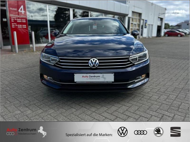 VW Passat Variant