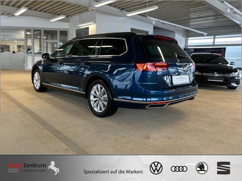 VW Passat Variant