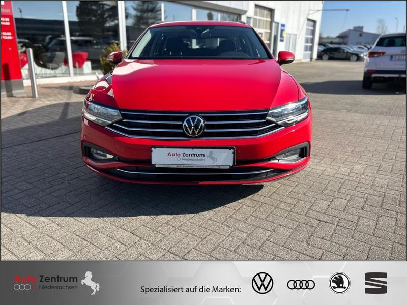VW Passat Variant