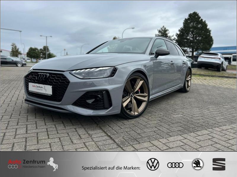Audi RS4