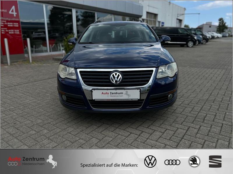 VW Passat Variant