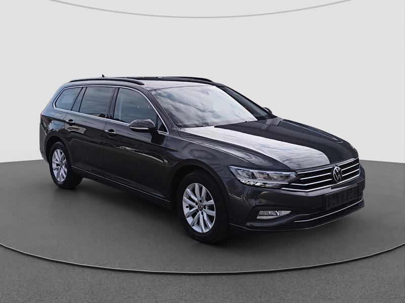 VW Passat Variant