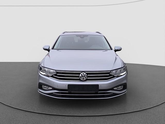 VW Passat Variant