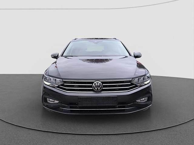 VW Passat Variant