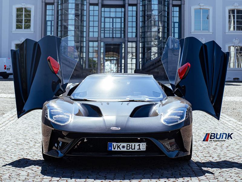 Ford GT