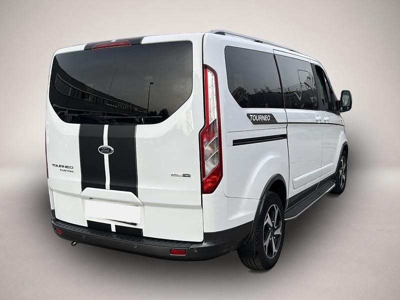 Ford Tourneo Custom