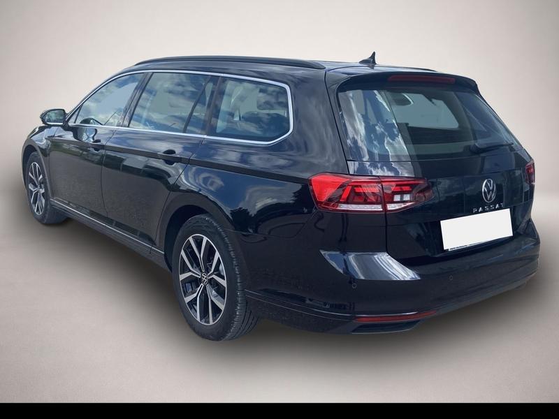 VW Passat Variant