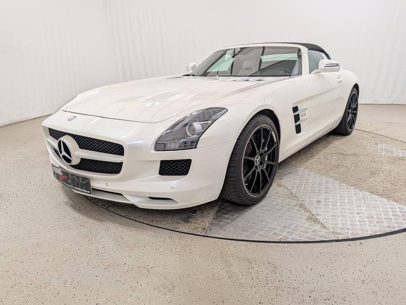 Mercedes-Benz SLS AMG