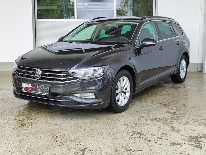 VW Passat Variant