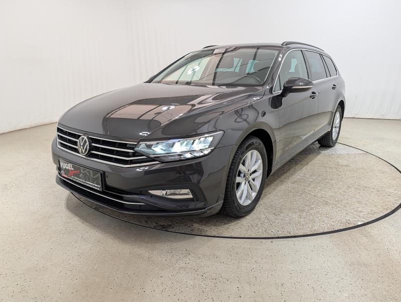 VW Passat Variant