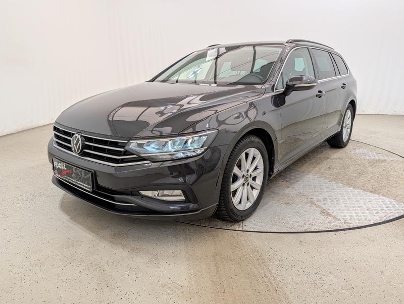 VW Passat Variant