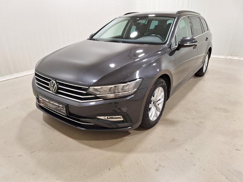 VW Passat Variant