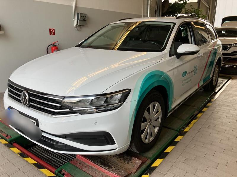 VW Passat Variant