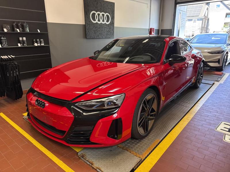 Audi e-tron GT