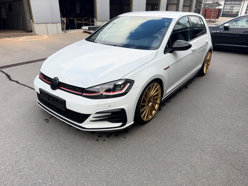 VW Golf