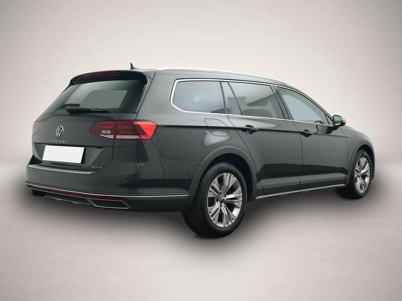 VW Passat Variant