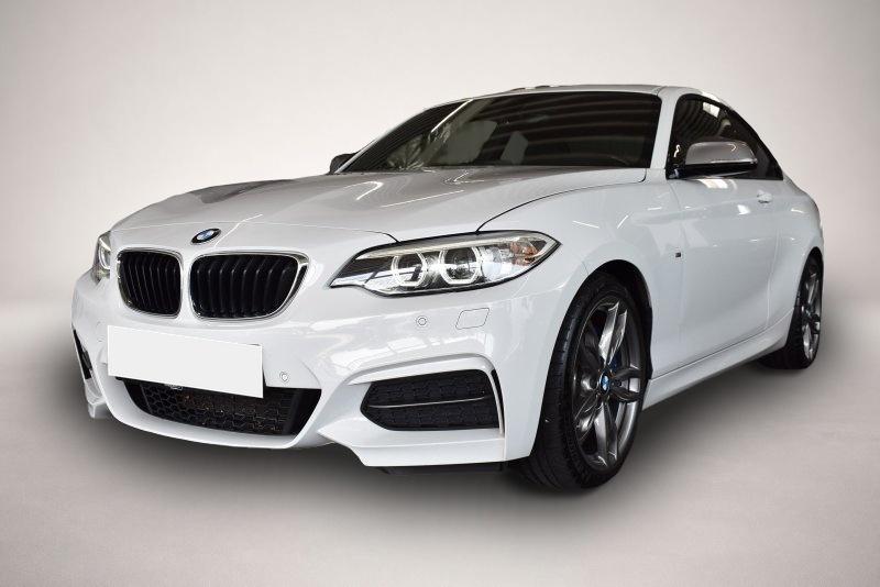 BMW M240