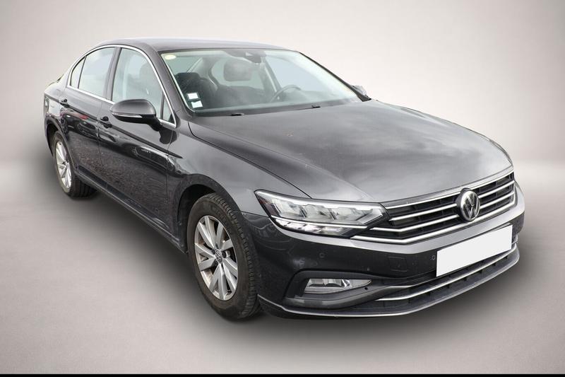 VW Passat