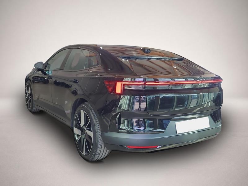 Polestar 4
