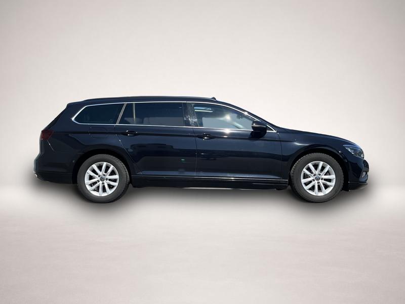 VW Passat Variant