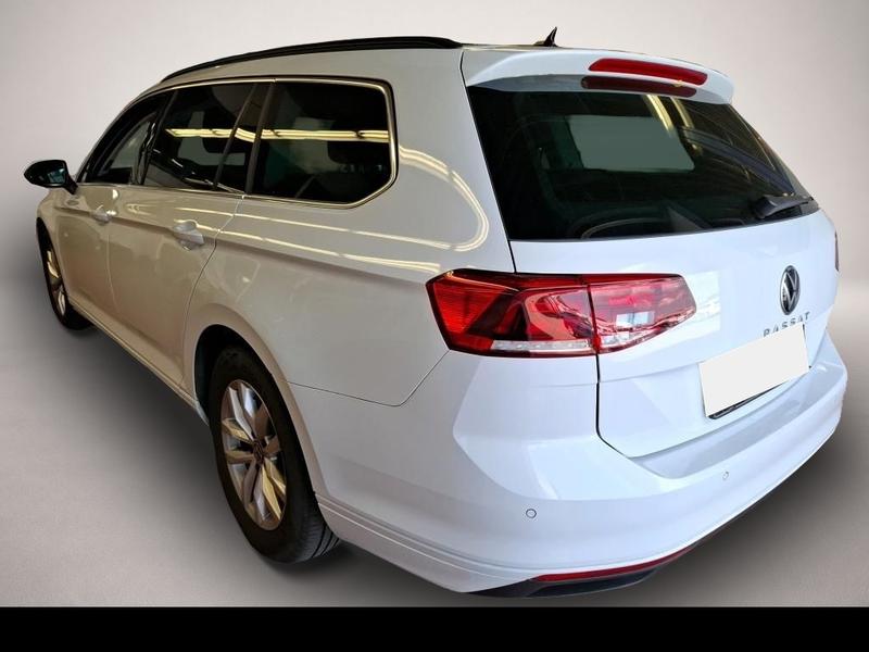 VW Passat Variant