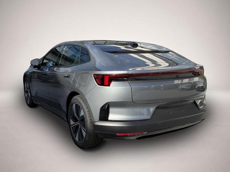 Polestar 4