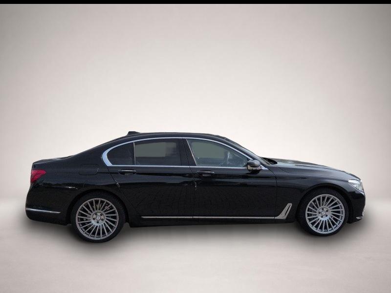 BMW 740
