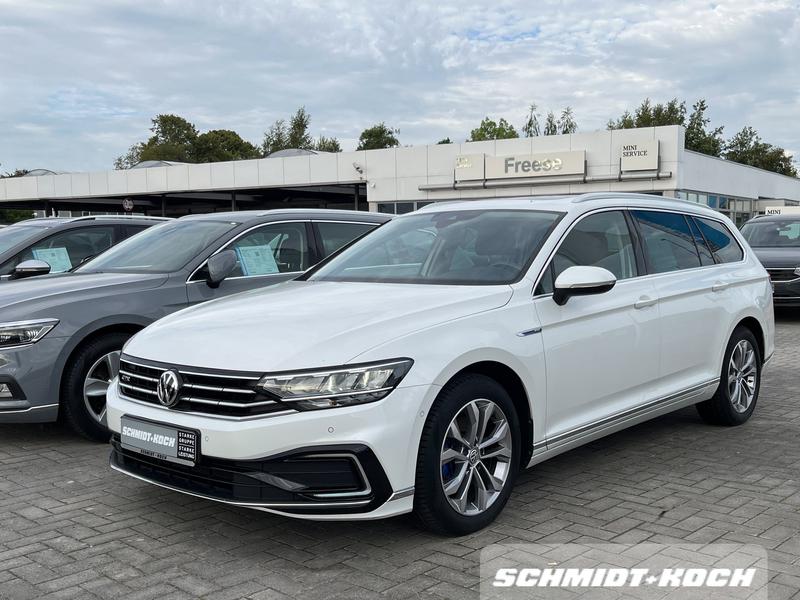 VW Passat Variant