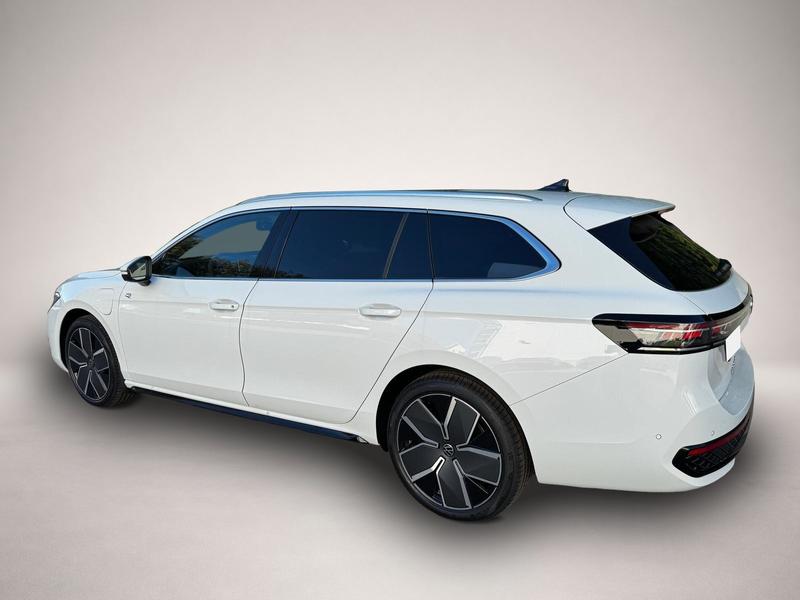 VW Passat Variant