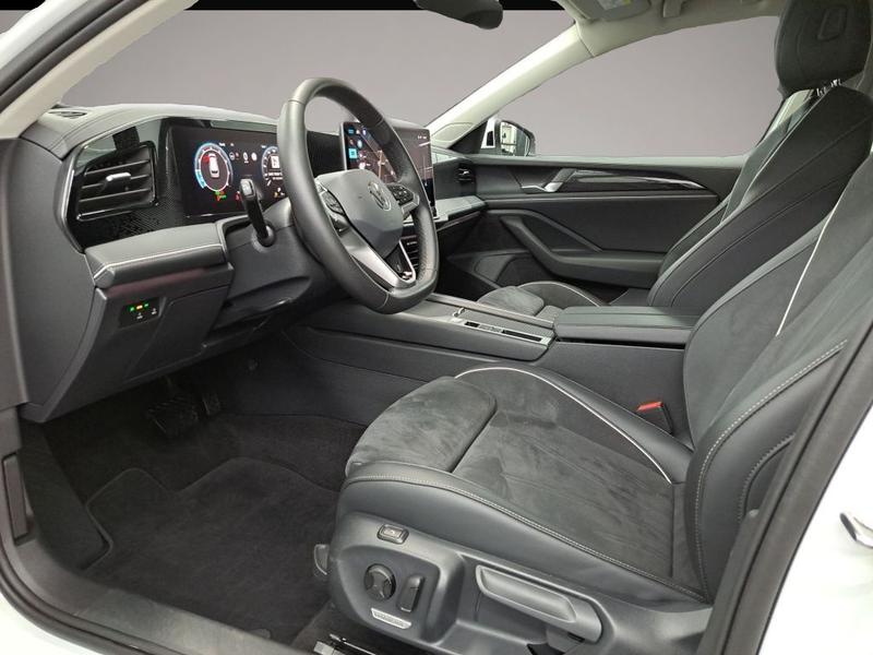 VW Passat Variant