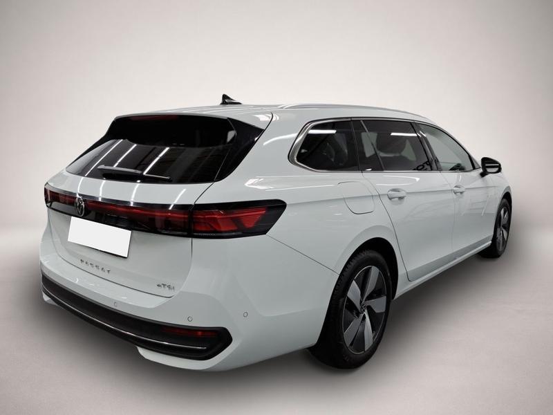 VW Passat Variant