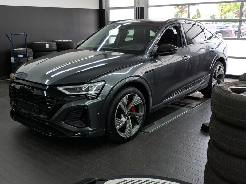 Audi Q8 e-tron