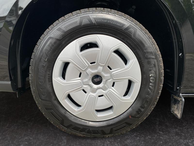 Ford Transit Custom · 320 L1 Doppelkabine FWD · Bild 15
