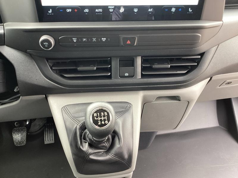 Ford Transit Custom · Trend 320 L1 FWD · Bild 9