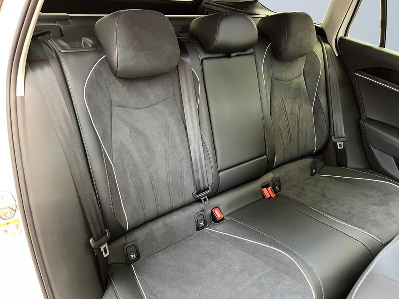 VW Passat Variant · Business · Bild 10