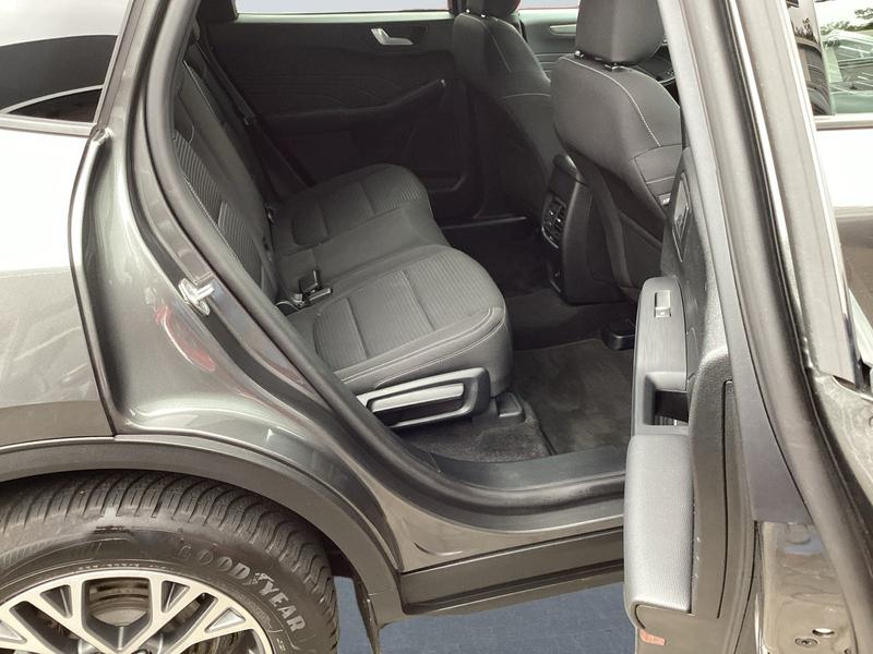 Ford Kuga · Titanium · Bild 11