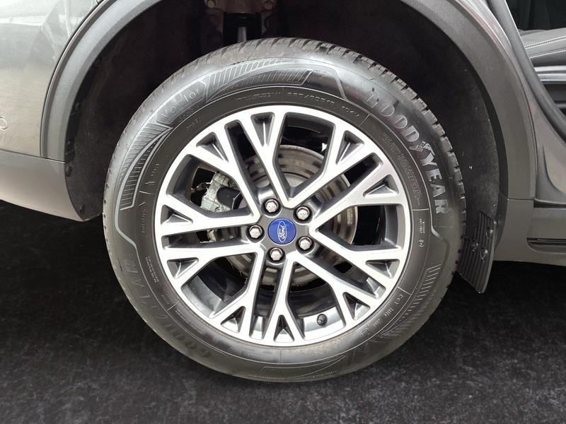 Ford Kuga · Titanium · Bild 15