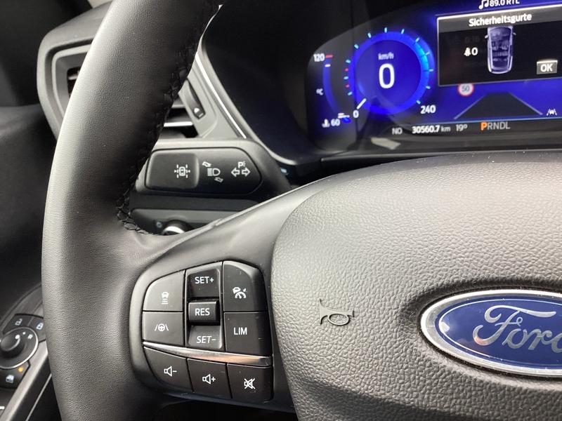 Ford Kuga · Titanium · Bild 19