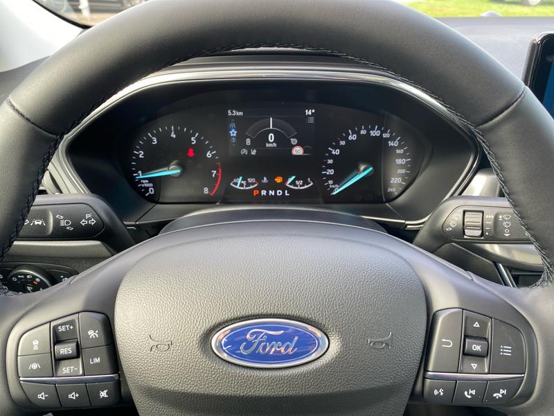 Ford Focus · Titanium Edition · Bild 12